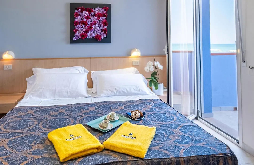 Hotel Marina-1