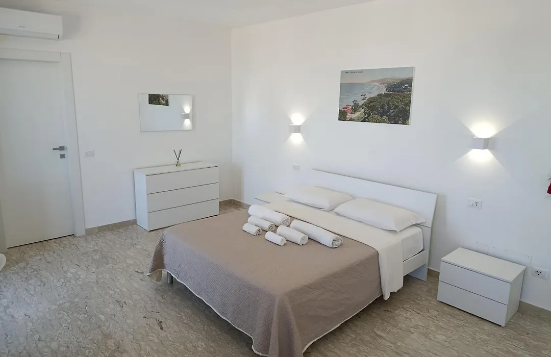 Amare Bed & Breakfast-1