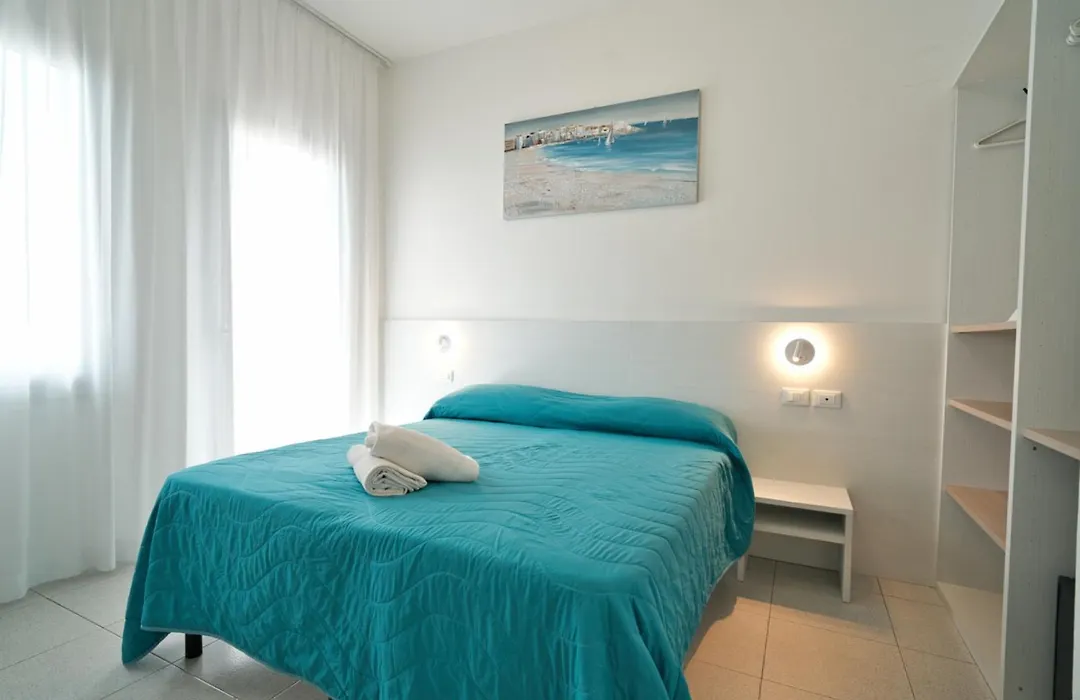 Hotel Ideal Sottomarina-1