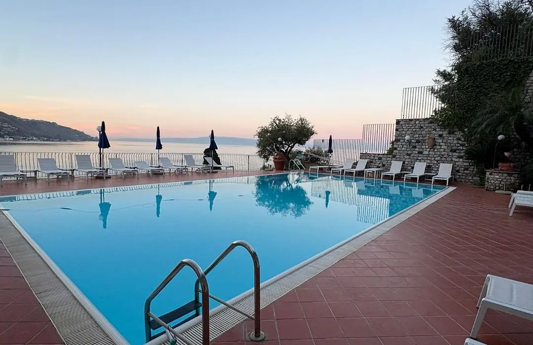 Bay Palace Mazzarò-1