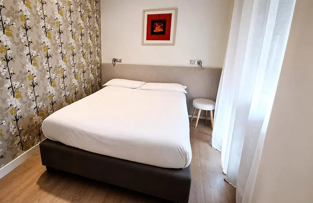 Hotel Salus-1