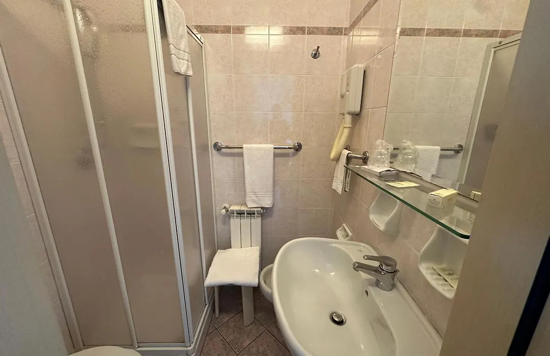 Hotel Ambasciatori-1