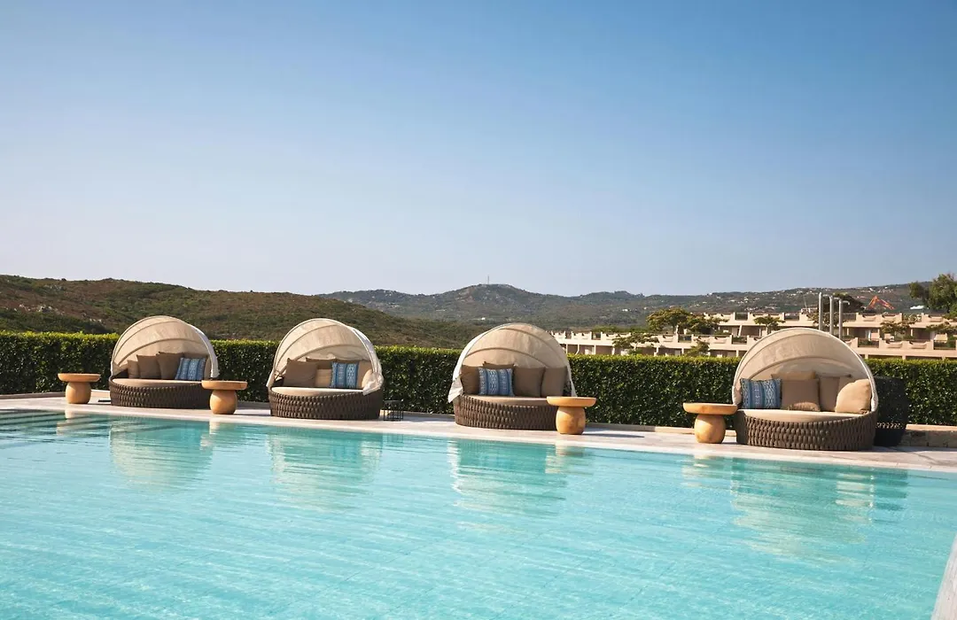 Mangia'S Sardinia Resort, Autograph Collection-1