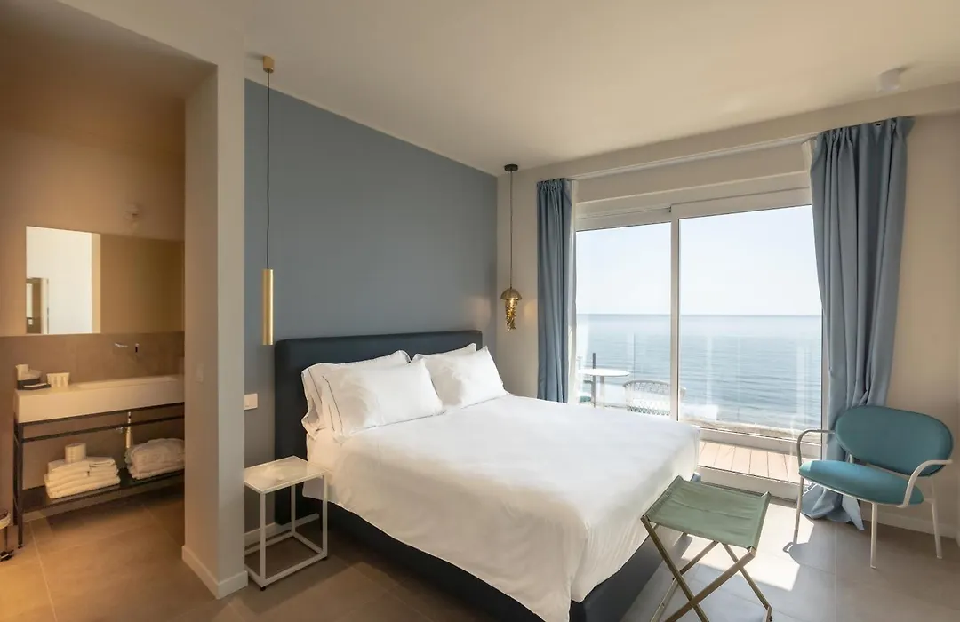 Acciuga Hotel-1