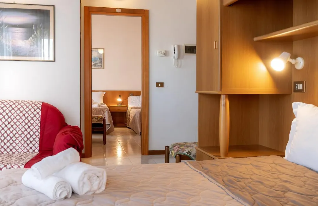 Hotel Rosa Caorle-1