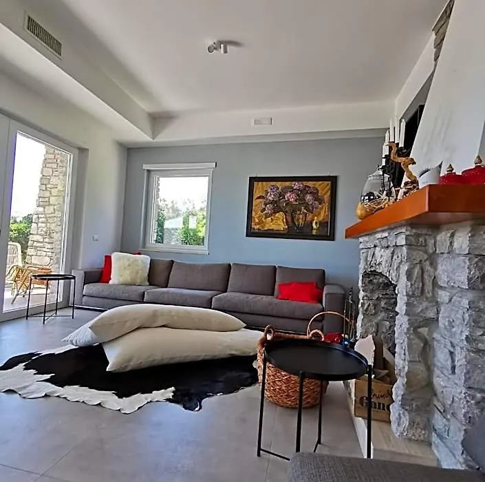 Villa Maria Luxury Suites-1