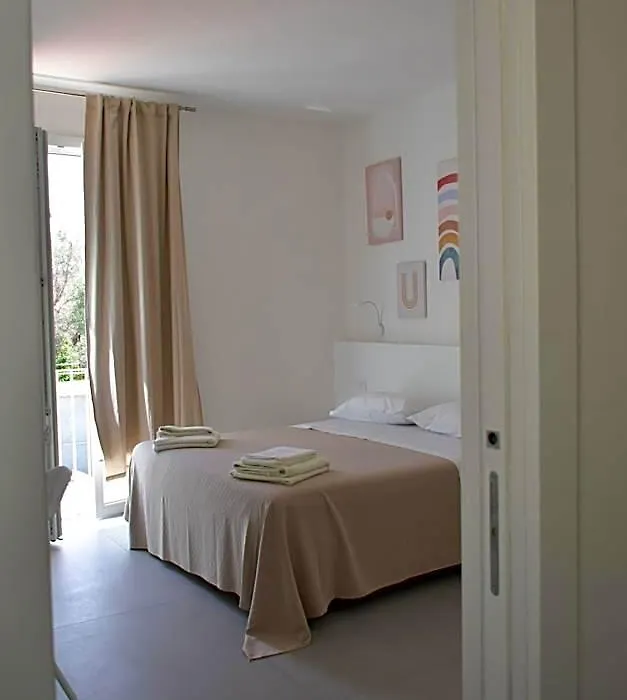 Mimi Leuca B&b-1