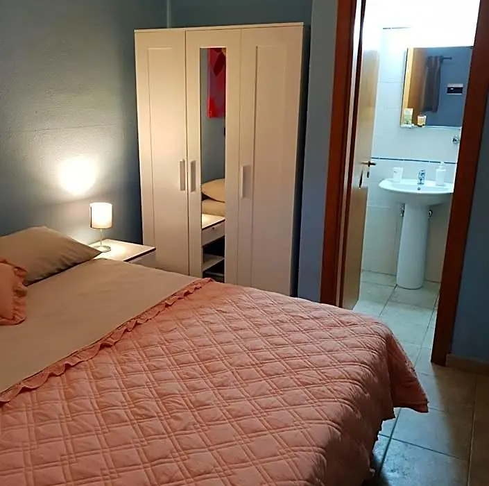 Rooms In The Beach-1