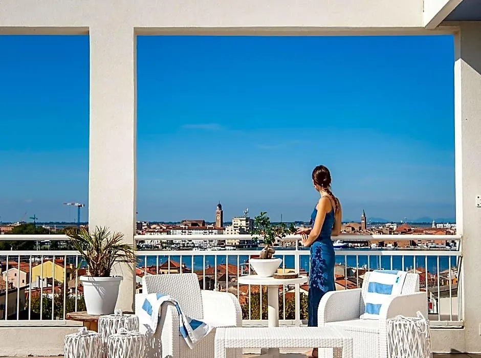 Hotel Mediterraneo-1