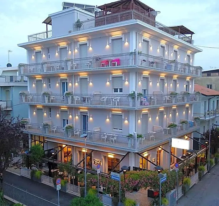 Albergo Vittoria-1