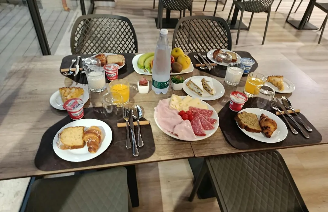 Hotel Elite Palermo Centro & Bistro'-1