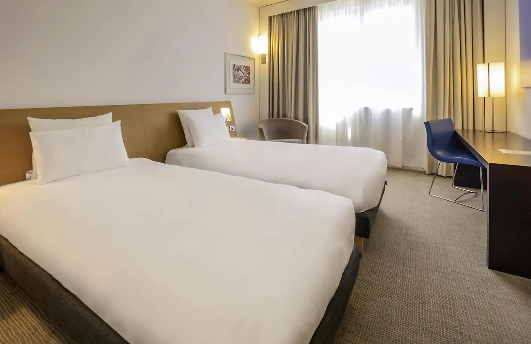 Novotel Salerno Est Arechi-1