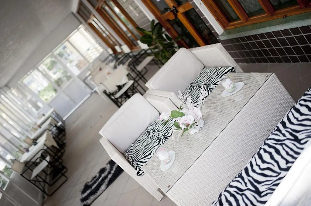 Hotel Mirco-1