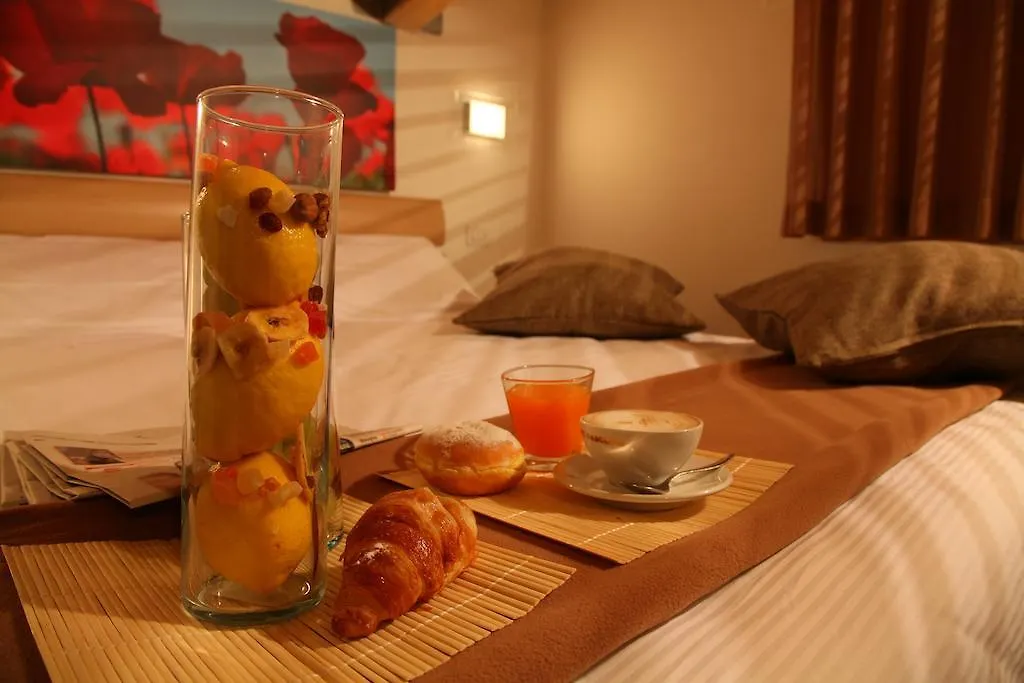 Residence Ilario Suite Hotel-1