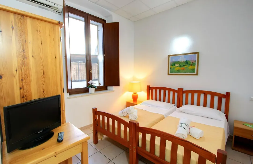 Hostel Marina-1