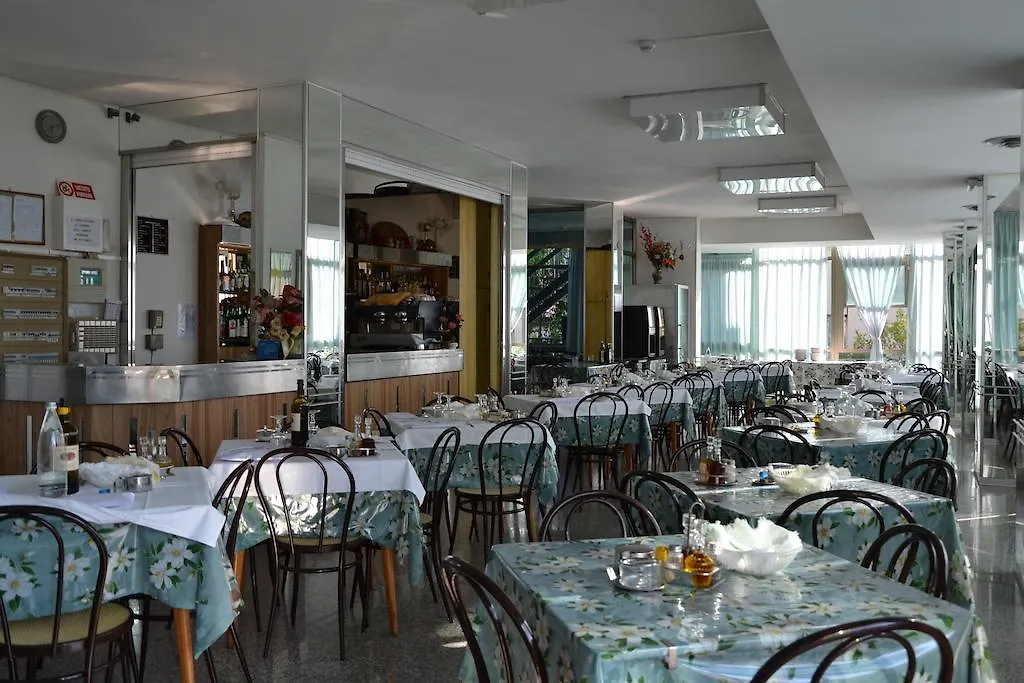 Hotel Elvira-1
