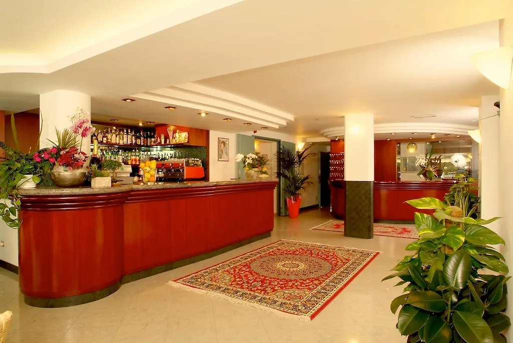 Hotel Lanzoni-1