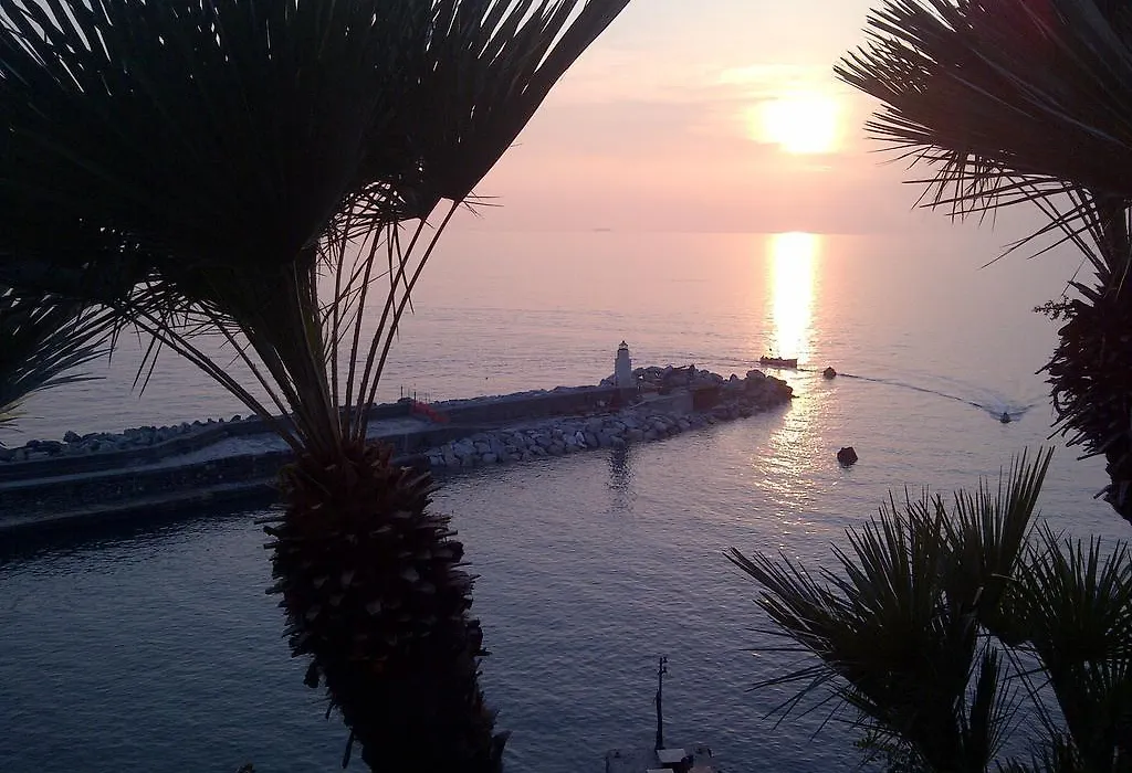 Al Piccolo Scoglio - Room&Breakfast-1