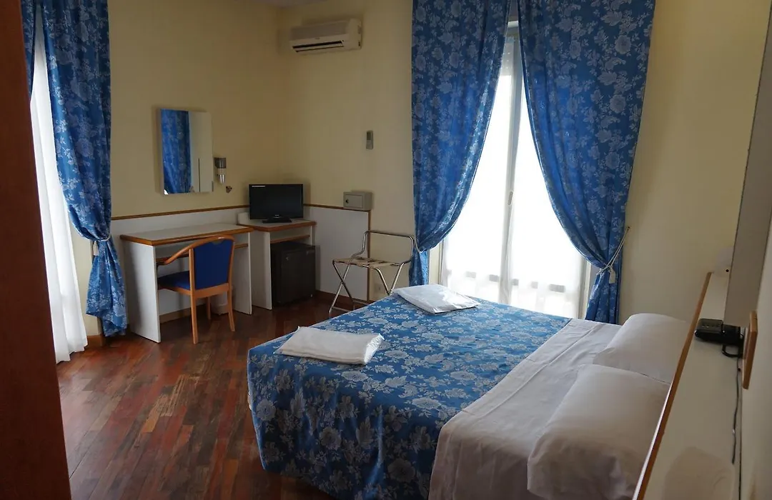 Hotel Tritone-1
