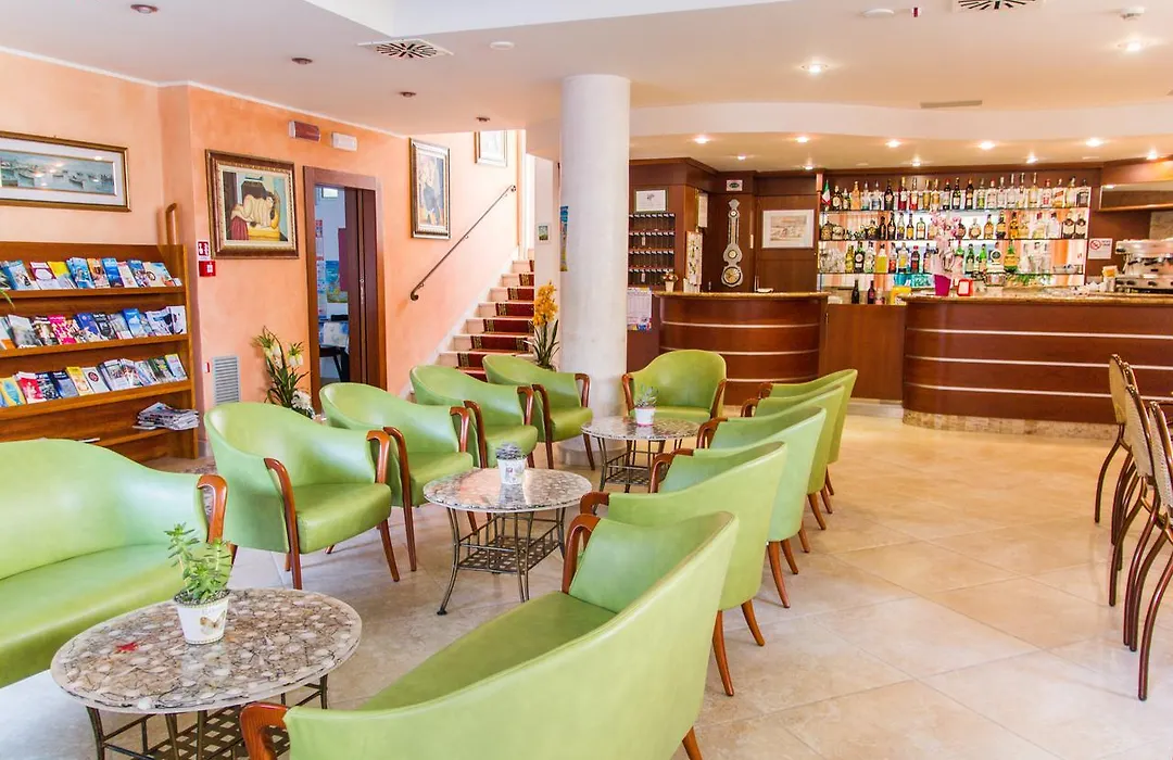 Hotel Simplon-1