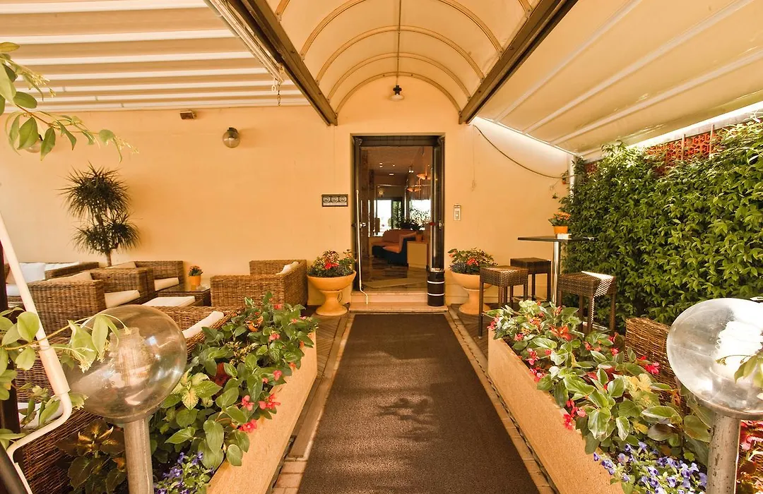 Hotel Ida-1