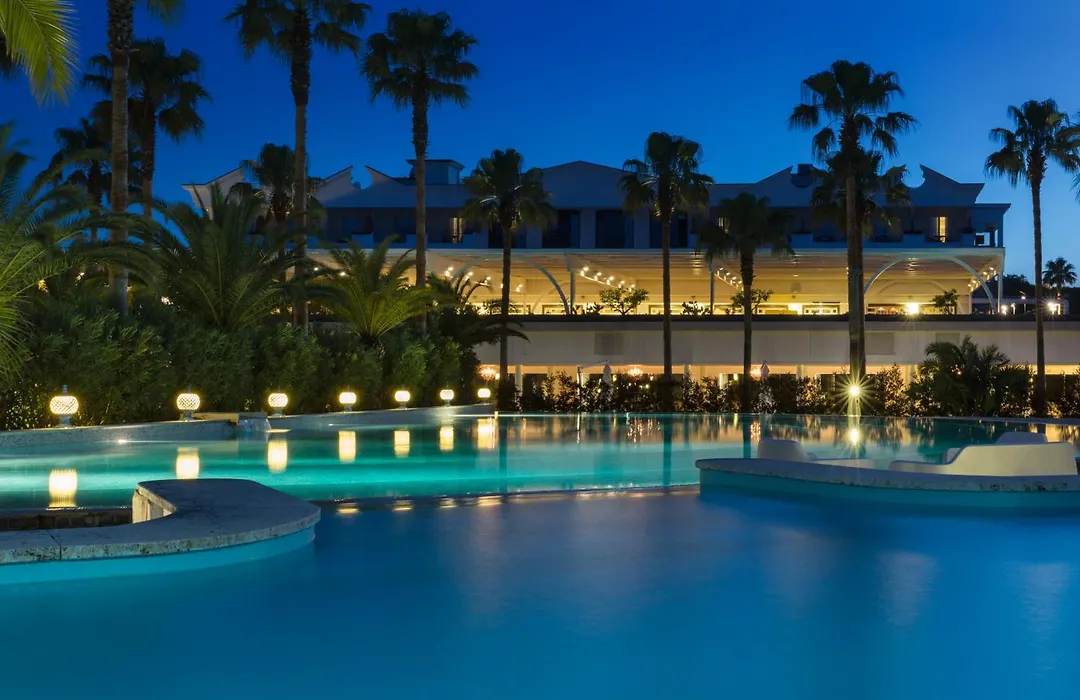 Savoy Hotel & Spa - Preferred Hotels & Resorts-1