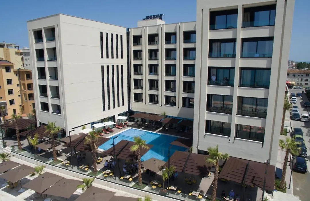 Royal G Hotel & Spa-1