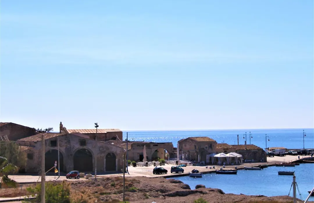 Toremare Suite Marzamemi-1