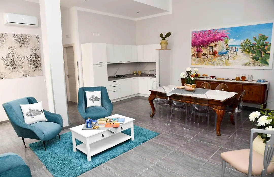 DolceLina Home-1