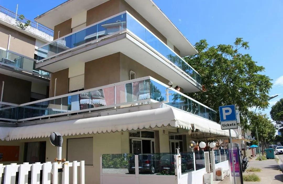 Hotel Laguna-1