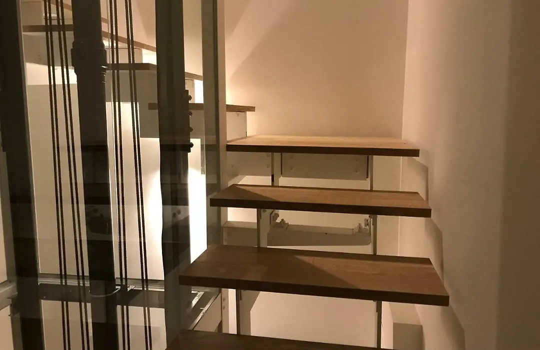 Domus Regina-1
