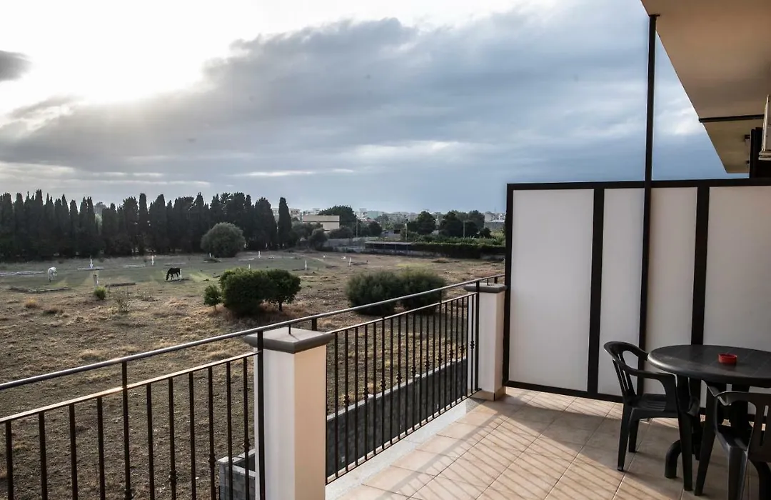 B&B Caravello-1