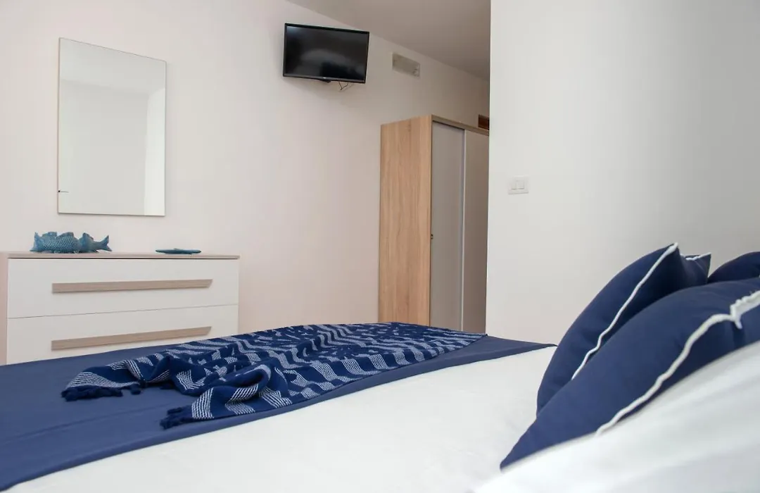 Al Faro Guest House-1
