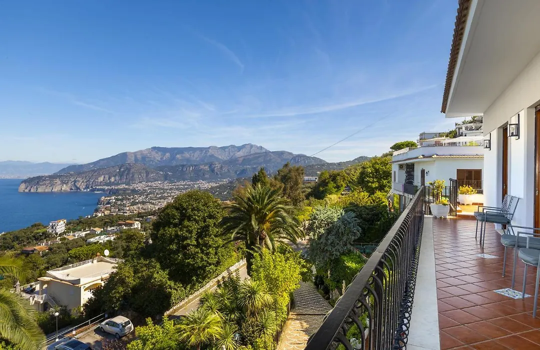 Amore Rentals - Villa Bianca-1