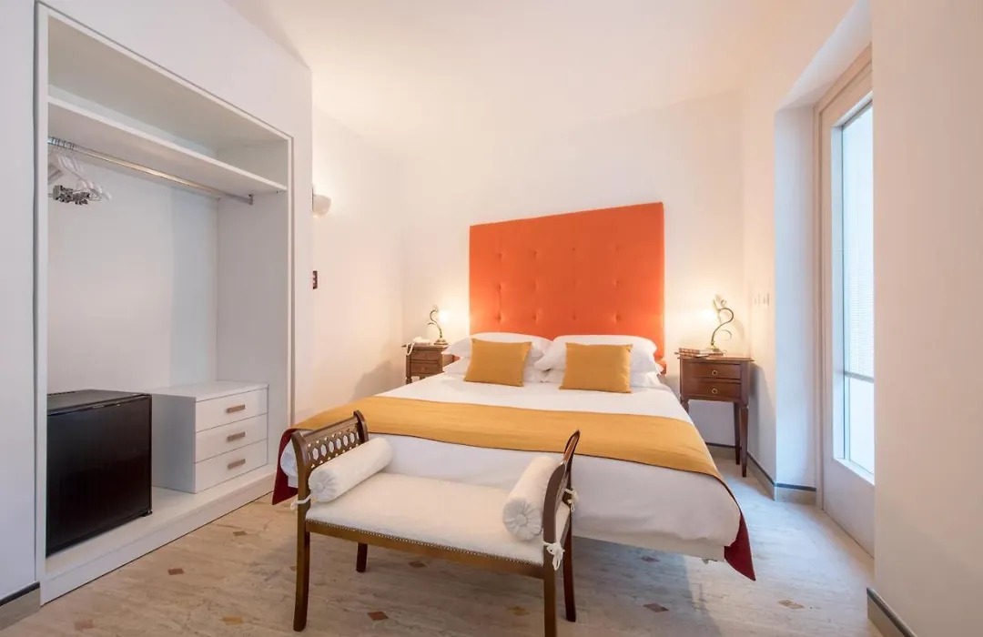 Da Rooms-1