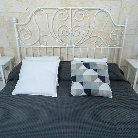 Donato Rooms-3