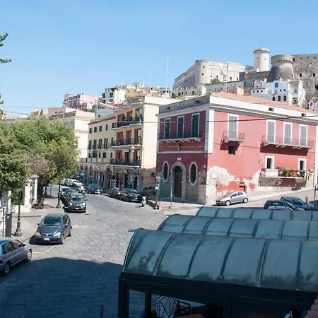 In Vacanza a Gaeta - L'Elica b&b-3