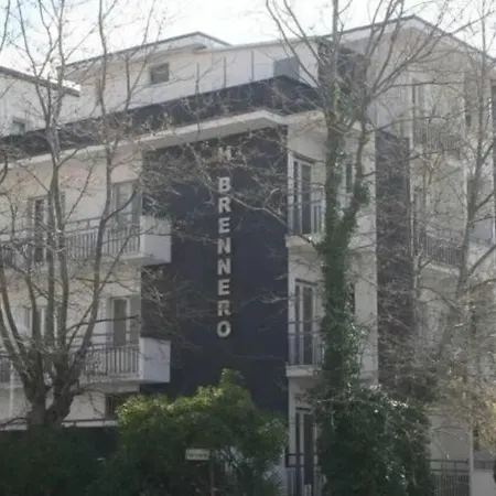 Hotel Brennero-3