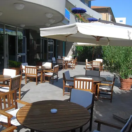 Hotel Caravelle-2