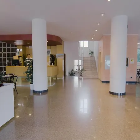 Hotel Beverly-2
