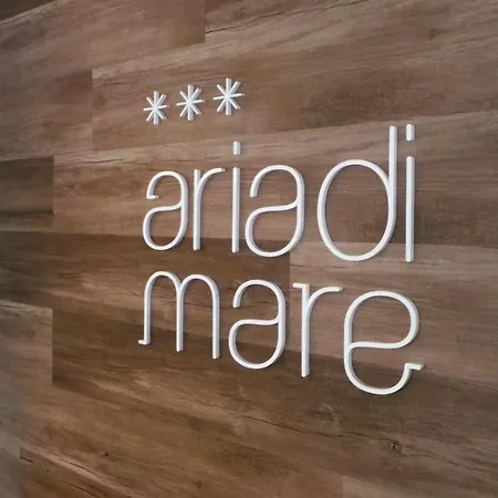 Hotel Aria di Mare - Bed&Brunch in centro a Riccione-2