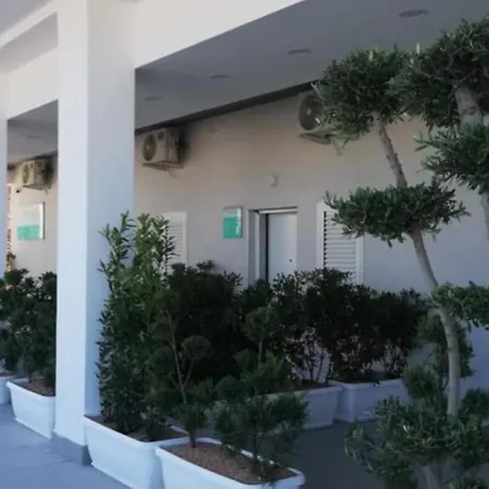 Ricciardelli Holiday Homes-2