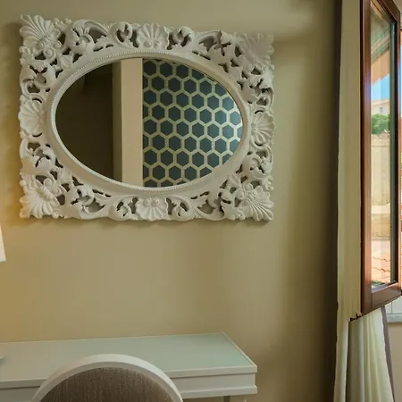 Boutique Hotel Carlo Felice-3