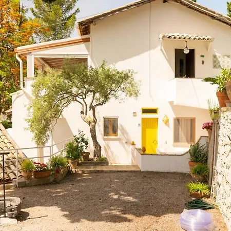 Villaggio Placido-2