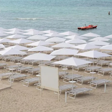 Hotel Riva Del Sole-3