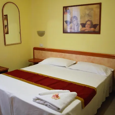 Hotel Carolin-3