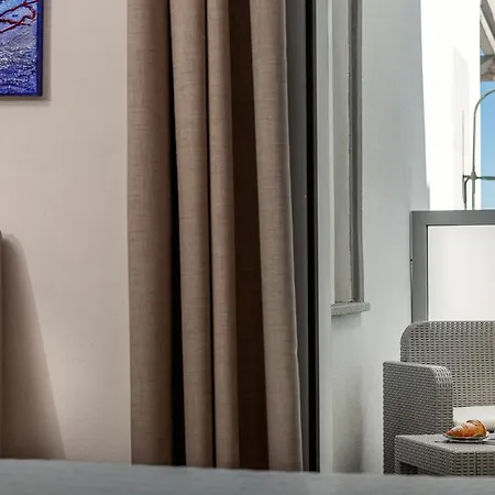 Capotesta Luxury Rooms-2