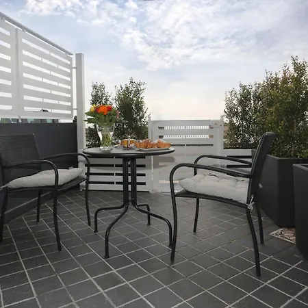 Ag Luxury Rooms-2