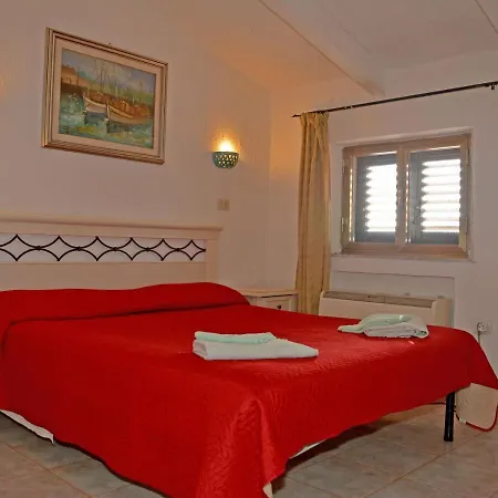 Scano Comfort Inn-3