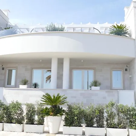 La Caletta Suite Torre Canne-2